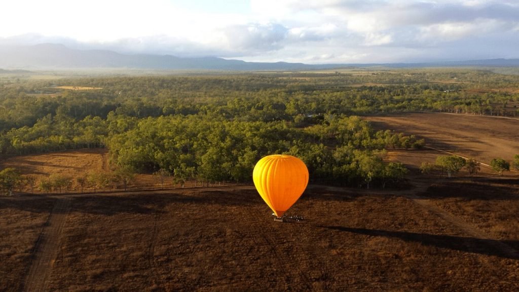 Cairns Hot Air Balloon Flight over Mareeba pastures